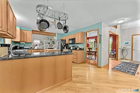 Kitchen - 1159 River Blvd, Suffield, CT 06078 photo 3 of 3