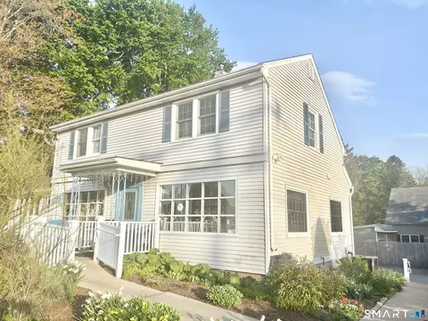 604 Middle Tpke E, Manchester, CT 06040