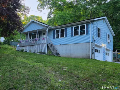 63 Kinsman Hill Rd, Lisbon, CT 06351