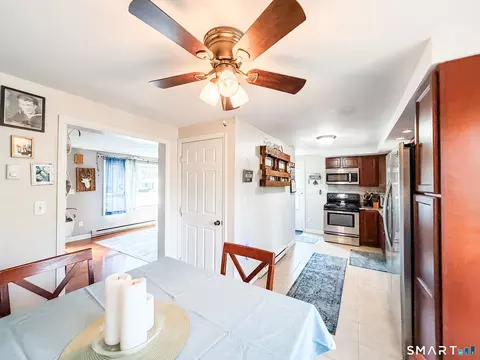 Entry Way - 199 Mashentuck Rd, Killingly, CT 06239 photo 3 of 3