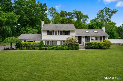 4 Joann Cir, Westport, CT 06880