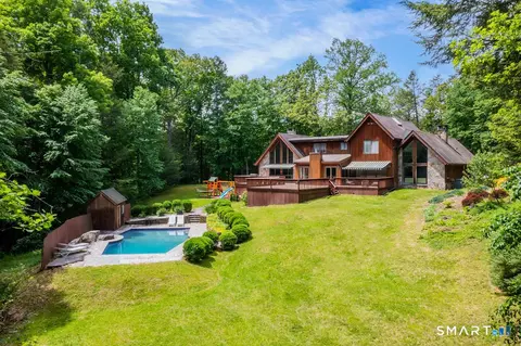 21 Holiday Point Rd, Sherman, CT 06784