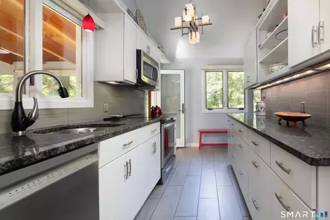 Kitchen - 170 Dibble Hill Rd, Cornwall, CT 06796 photo 2 of 3