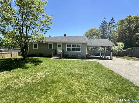 93 Georgia Rd, Oakdale, CT 06370