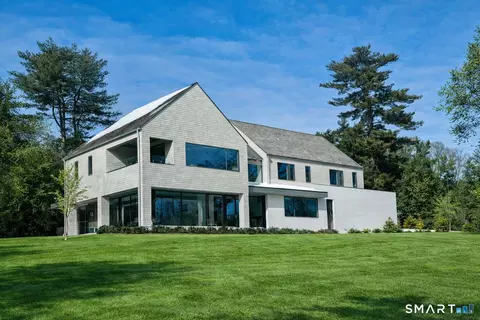14 Five Mile River Rd, Darien, CT 06820