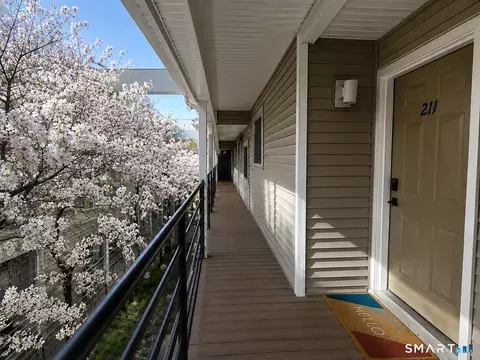 2660 North Ave #211, Bridgeport, CT 06604