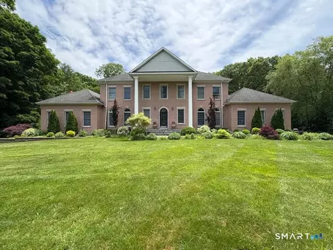 52 Country Club Rd, Bolton, CT 06043