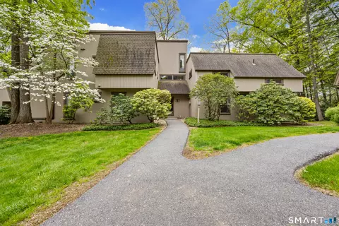58 Crocus Ln #58, Farmington, CT 06032