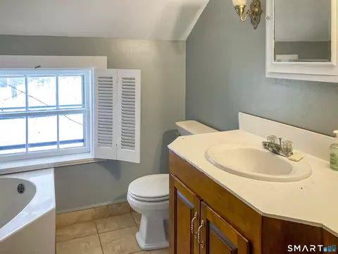 Bath - 13 Bates Rd, Chaplin, CT 06235 photo 1 of 3