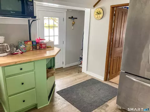 Entry Way - 13 Bates Rd, Chaplin, CT 06235 photo 1 of 4