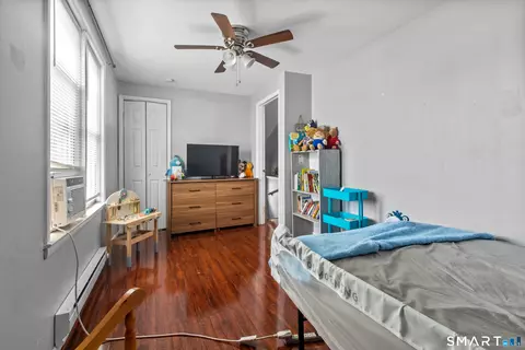 Bedroom - 182 Deforest Ave, Bridgeport, CT 06607 photo 4 of 5