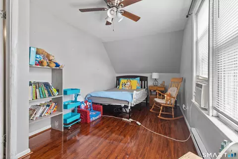 Bedroom - 182 Deforest Ave, Bridgeport, CT 06607 photo 5 of 5