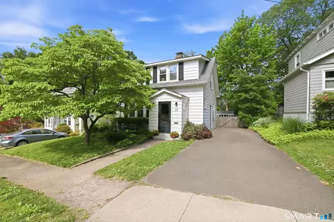 28 Orpington St, Hamden, CT 06517