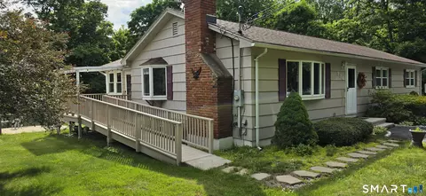 934 Jeremy Swamp Rd, Southbury, CT 06488