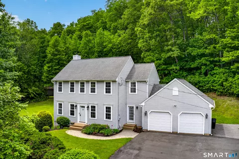 31 Potter School Rd, Willington, CT 06279