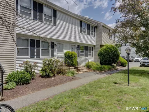 5 Persimmon Ln #5, Glastonbury, CT 06033