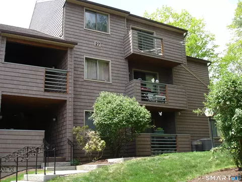 166 Old Brookfield Rd #26-5, Danbury, CT 06811