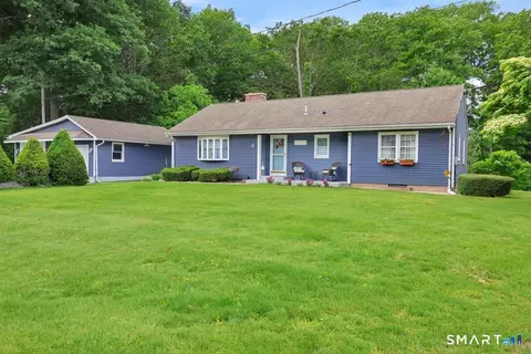 6 Beechwood Cir, Cromwell, CT 06416