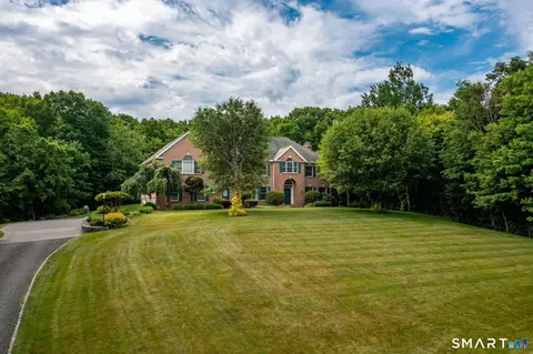 95 Carola Dr, Watertown, CT 06795