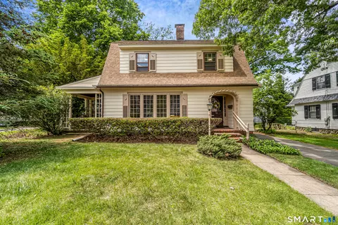88 Coniston Ave, Waterbury, CT 06708