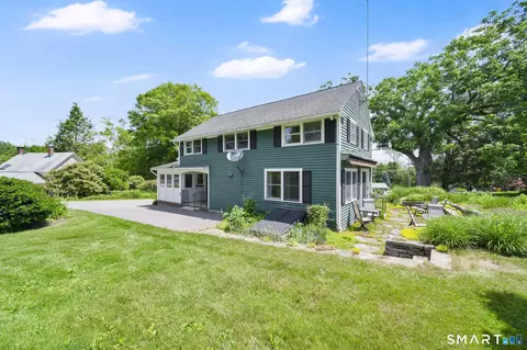 Exterior - 341 Main St, Hampton, CT 06247 photo 5 of 10