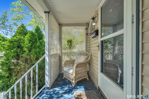 Exterior - 99 Warner St, Hamden, CT 06514 photo 3 of 8