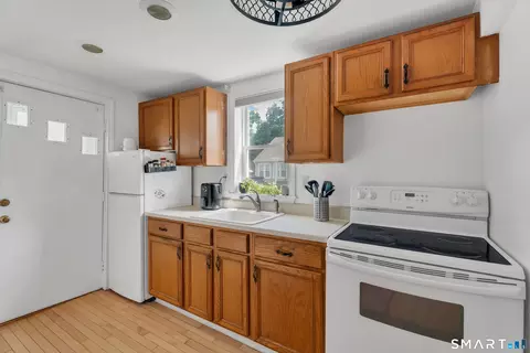 Kitchen - 99 Warner St, Hamden, CT 06514 photo 1 of 6