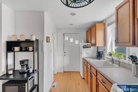 Kitchen - 99 Warner St, Hamden, CT 06514 photo 6 of 6