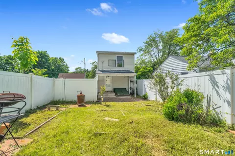 Exterior - 99 Warner St, Hamden, CT 06514 photo 7 of 8