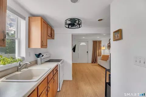 Kitchen - 99 Warner St, Hamden, CT 06514 photo 3 of 6