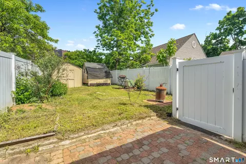 Exterior - 99 Warner St, Hamden, CT 06514 photo 5 of 8