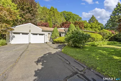 205 Mountain Rd, Cheshire, CT 06410