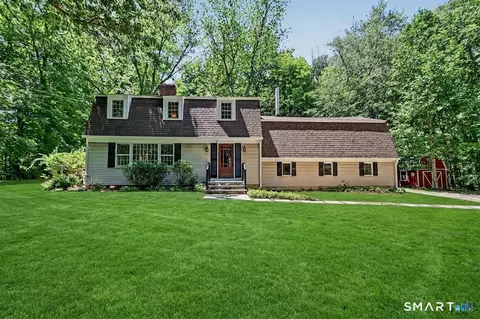 4 Scatacook Trl, Weston, CT 06883