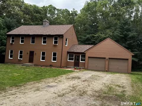 244 Paine Rd, Pomfret, CT 06259