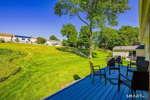 Exterior - 129 Midwell Rd, Wethersfield, CT 06109 photo 3 of 4