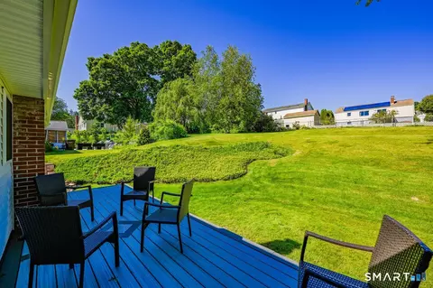 Exterior - 129 Midwell Rd, Wethersfield, CT 06109 photo 4 of 4