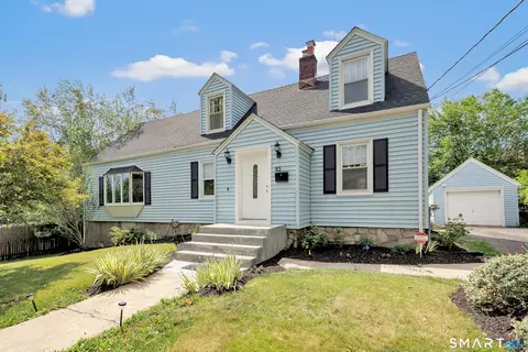83 Stonybrook Rd, Stratford, CT 06614