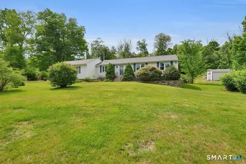 445 Windham Ave, Colchester, CT 06415