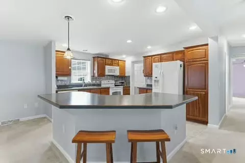 Kitchen - 11 Cliff Rd, Ledyard, CT 06339 photo 3 of 3
