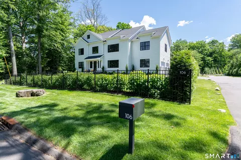 106 Pond Rd, Stamford, CT 06902