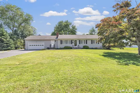 26 Westwood Rd, Trumbull, CT 06611