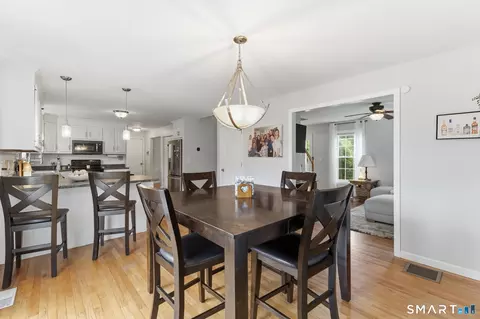Dining - 37 Tuckie Rd, Windham, CT 06280 photo 2 of 3