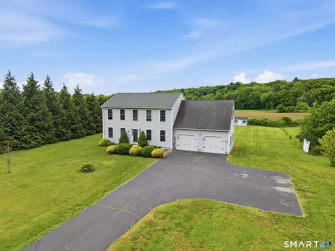 37 Tuckie Rd, Windham, CT 06280