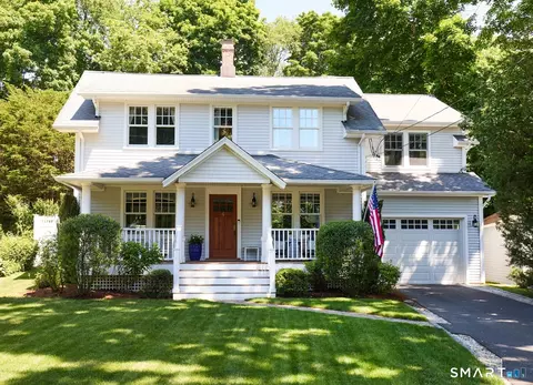 4 Raymond Pl, Westport, CT 06880