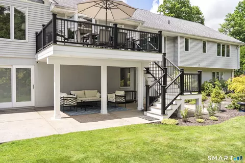 Exterior - 65 Spicewood Ln, Berlin, CT 06037 photo 5 of 10