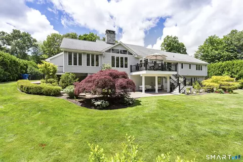Exterior - 65 Spicewood Ln, Berlin, CT 06037 photo 6 of 10