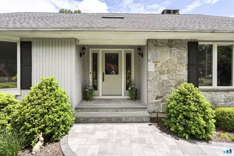 Exterior - 65 Spicewood Ln, Berlin, CT 06037 photo 3 of 10