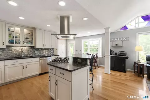 Kitchen - 65 Spicewood Ln, Berlin, CT 06037 photo 2 of 4