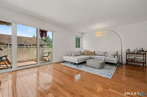 57 Rock Spring Rd #15, Stamford, CT 06906