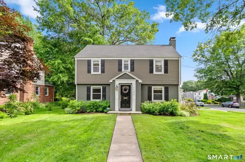1735 Asylum Ave, West Hartford, CT 06117